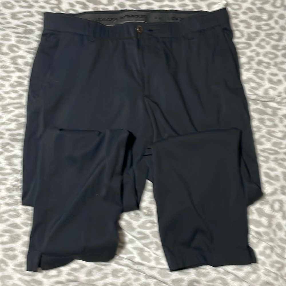 Under Armour golf pants